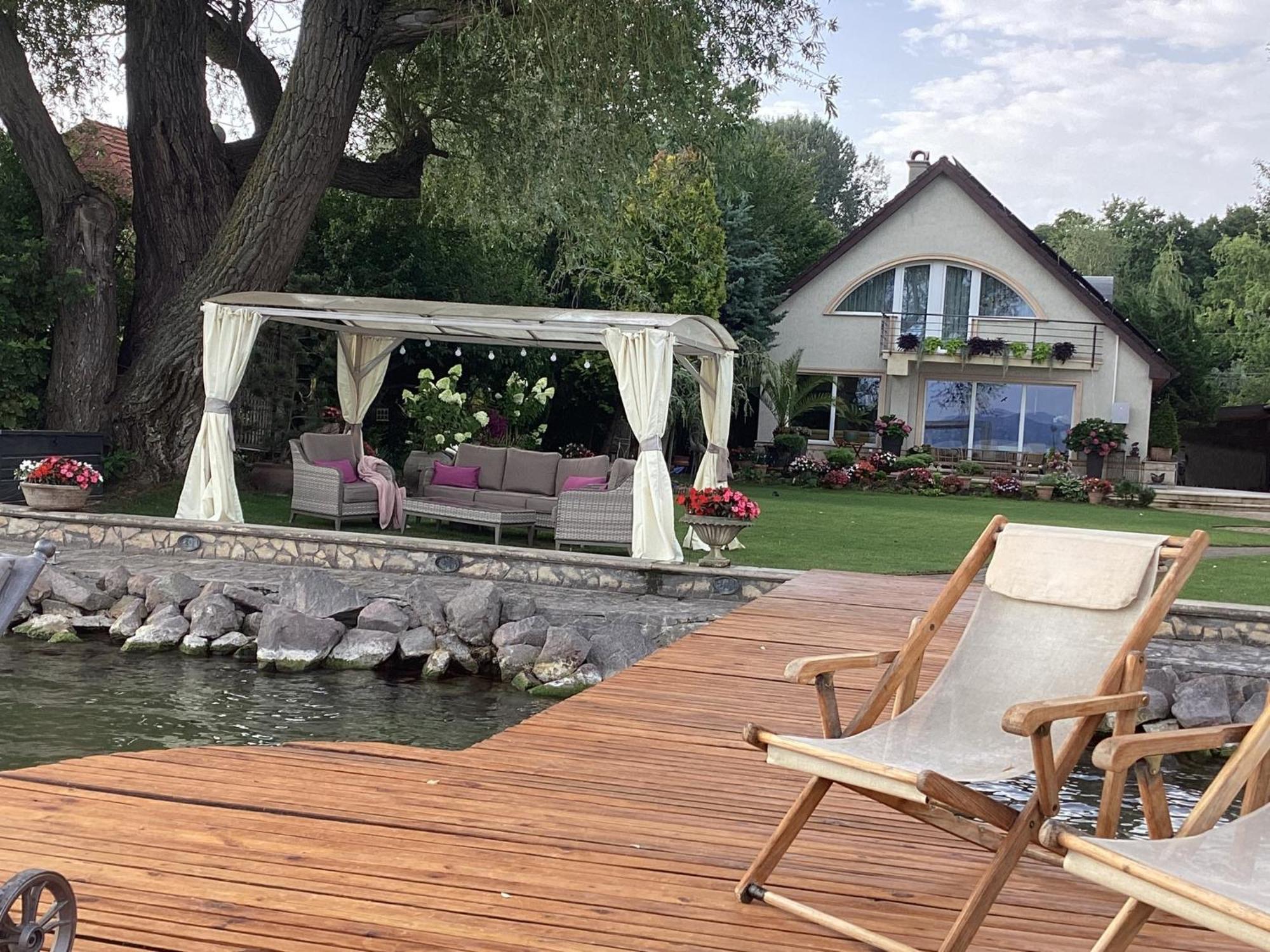 Willa Viktoria House Balatonszarszo Zewnętrze zdjęcie